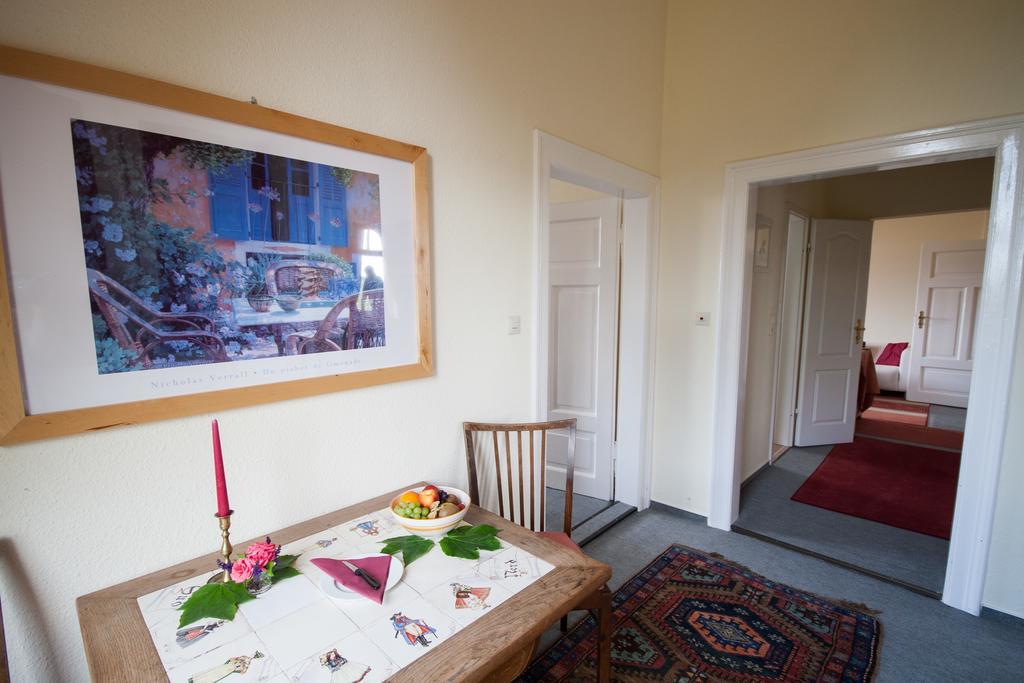 Hotel Gutshof Busch Sarstedt Rum bild