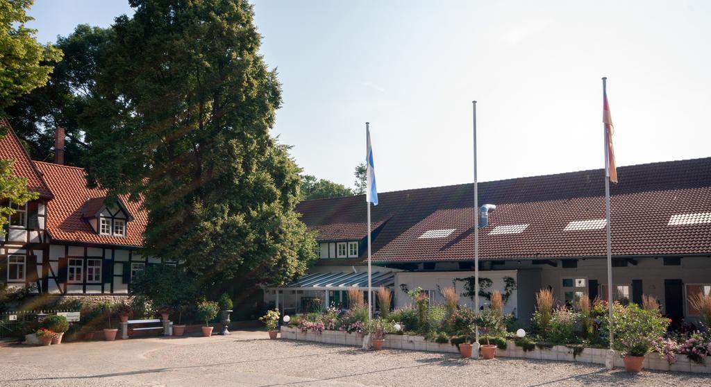 Hotel Gutshof Busch Sarstedt Exteriör bild